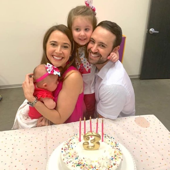 Meet your Posher, Laura - Picture 1 of 1